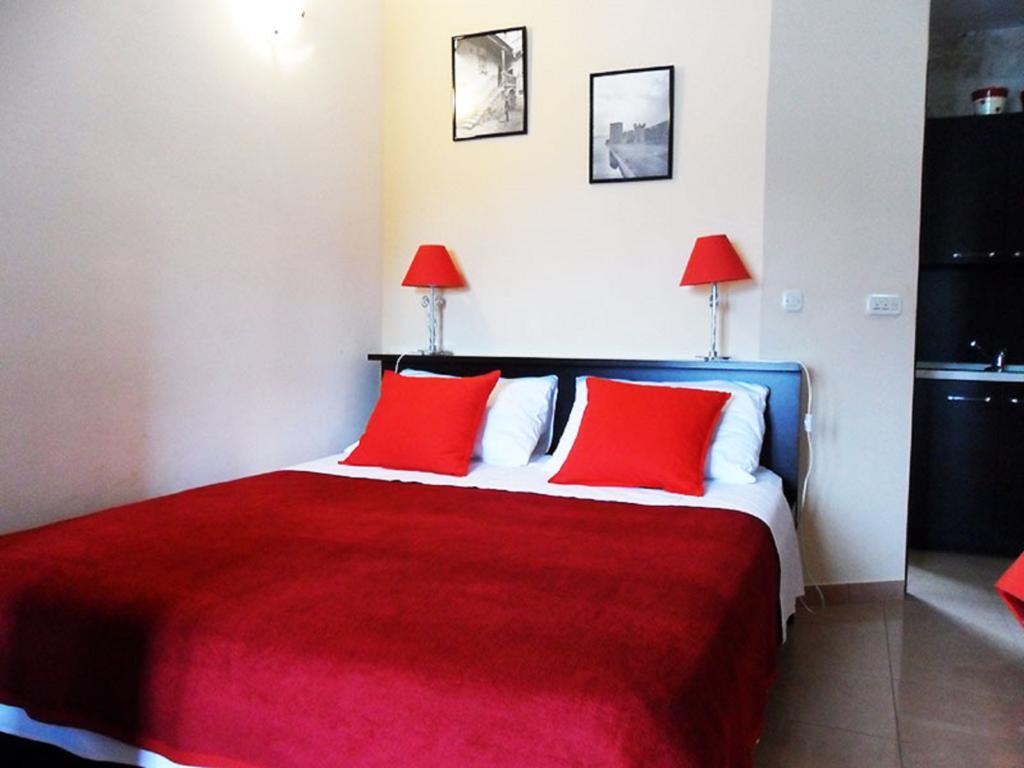 Apartments Riva Трогир Номер фото